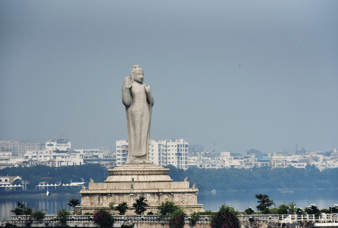 Beach view with people and rocky cliffs in Paris
